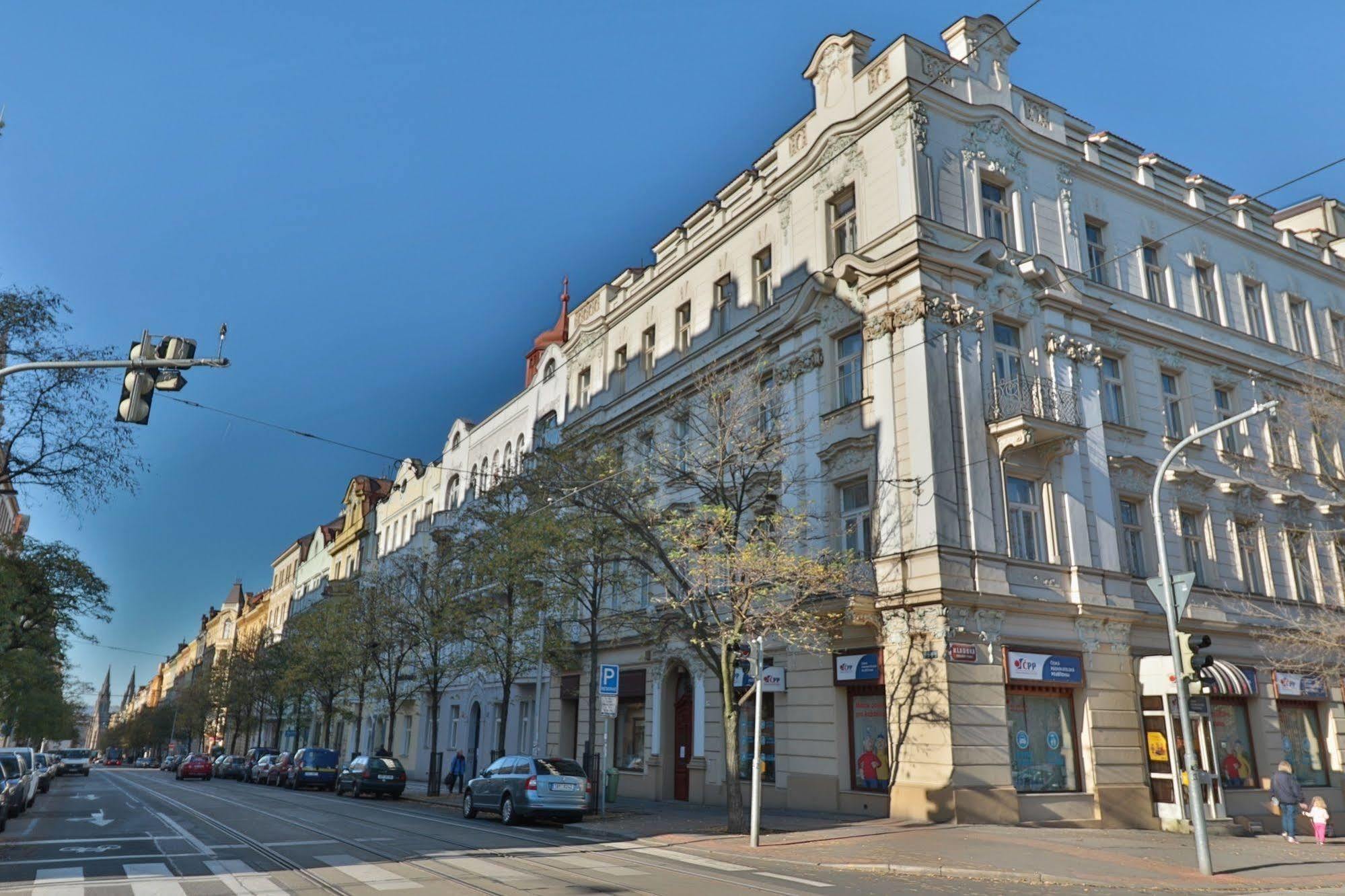 Wonderful Apartment In Vinohrady Prague Luaran gambar